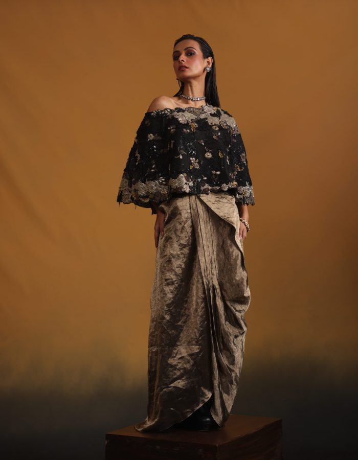 Embroidered Cape with Woven Tissue Bottom